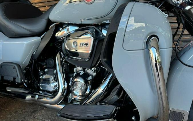 FLHTCUTG 2024 Tri Glide Ultra