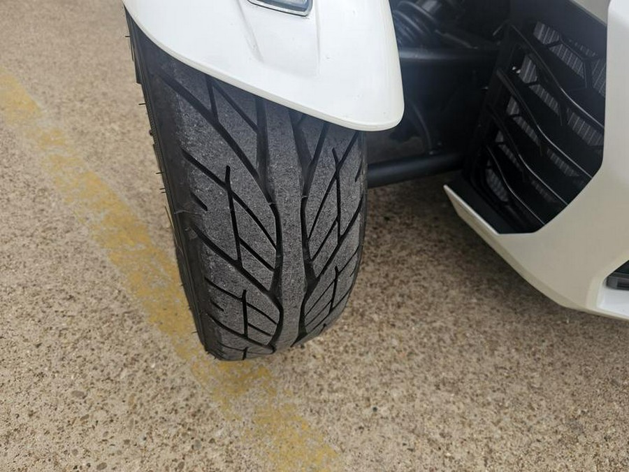 2022 Can-Am® Spyder F3-T Rotax 1330 ACE