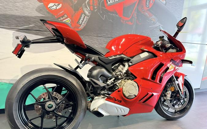 2024 Ducati Panigale V4 Red