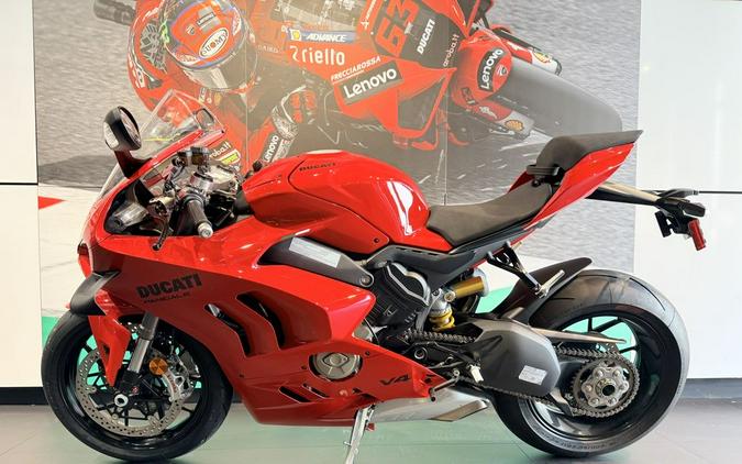 2024 Ducati Panigale V4 Red