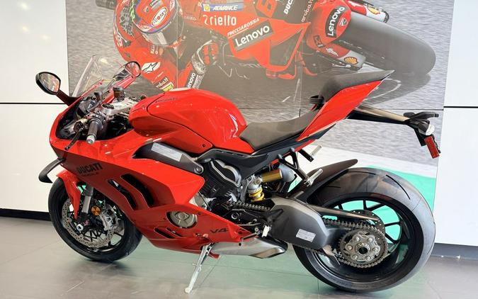 2024 Ducati Panigale V4 Red