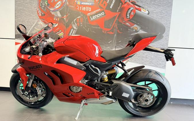 2024 Ducati Panigale V4 Red
