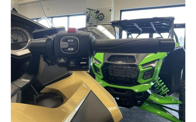 2025 Gold Wing Tour Automatic DCT - Honda