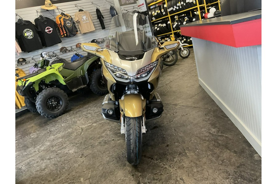 2025 Gold Wing Tour Automatic DCT - Honda