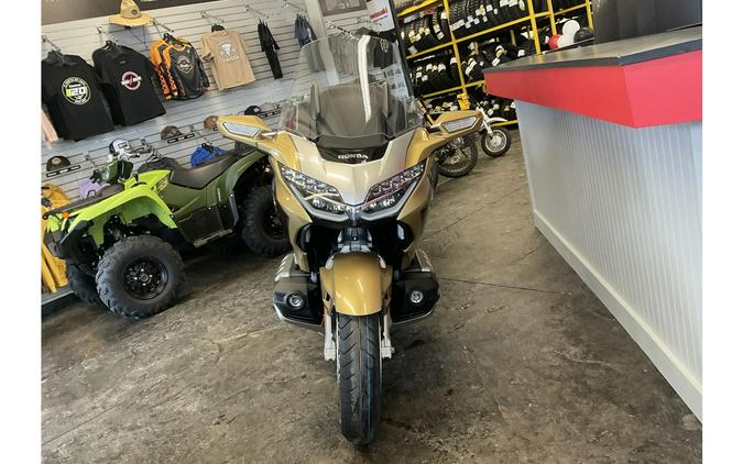2025 Gold Wing Tour Automatic DCT - Honda