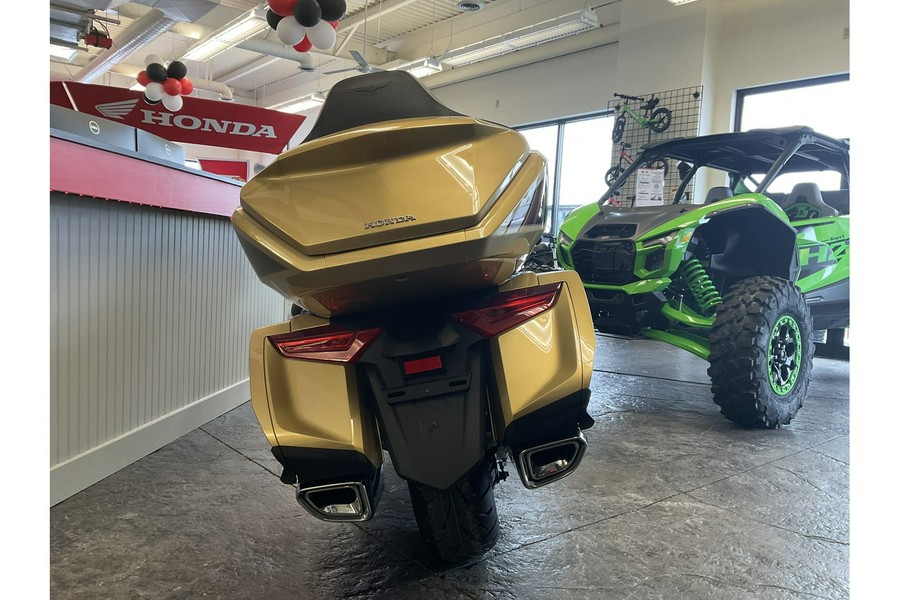 2025 Gold Wing Tour Automatic DCT - Honda