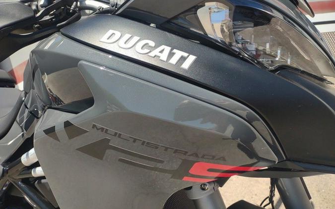 2023 Ducati Multistrada V2 S Thrilling Black & Street Grey