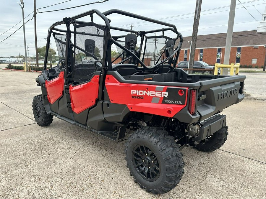 2023 Honda® Pioneer 1000-6 Deluxe Crew