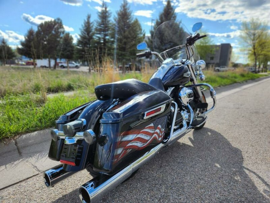 2016 Harley-Davidson Road King Black