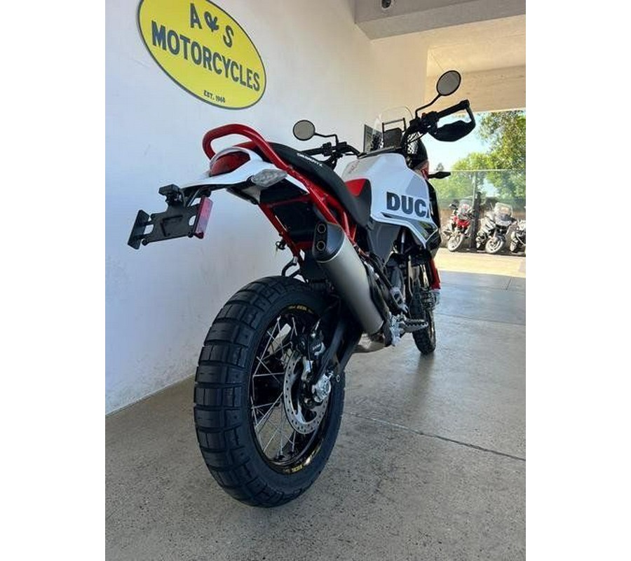 New 2024 Ducati DESERT X RALLY