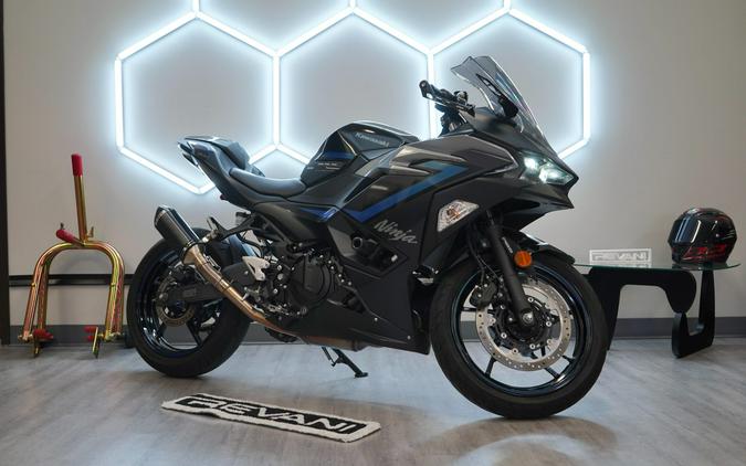 2025 Kawasaki Ninja 500