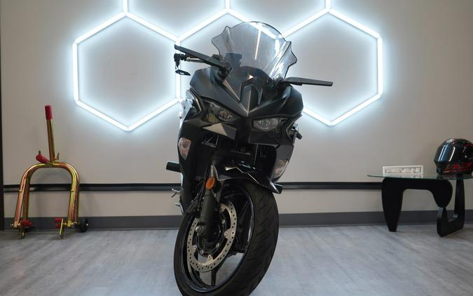 2025 Kawasaki Ninja 500