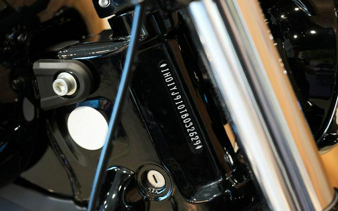 2026 Harley-Davidson Softail FXBB - Street Bob
