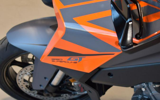 2023 KTM 1290 Super Duke GT