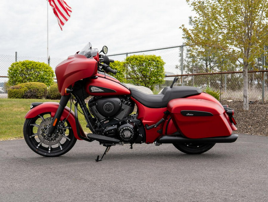 2024 Indian Motorcycle® Chieftain® Dark Horse® Sunset Red Smoke