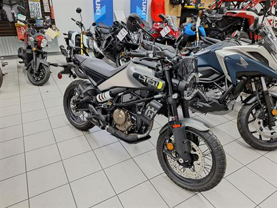 2024 Husqvarna Svartpilen 401