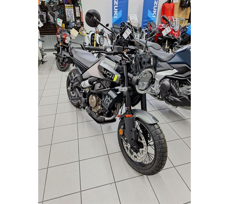 2024 Husqvarna Svartpilen 401