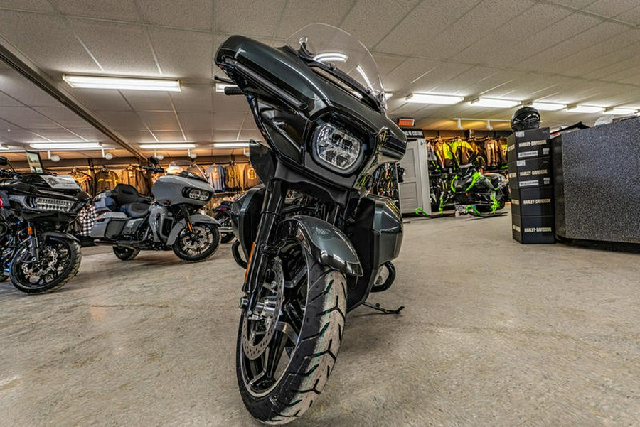 2025 Harley-Davidson® FLHXU - Street Glide® Ultra