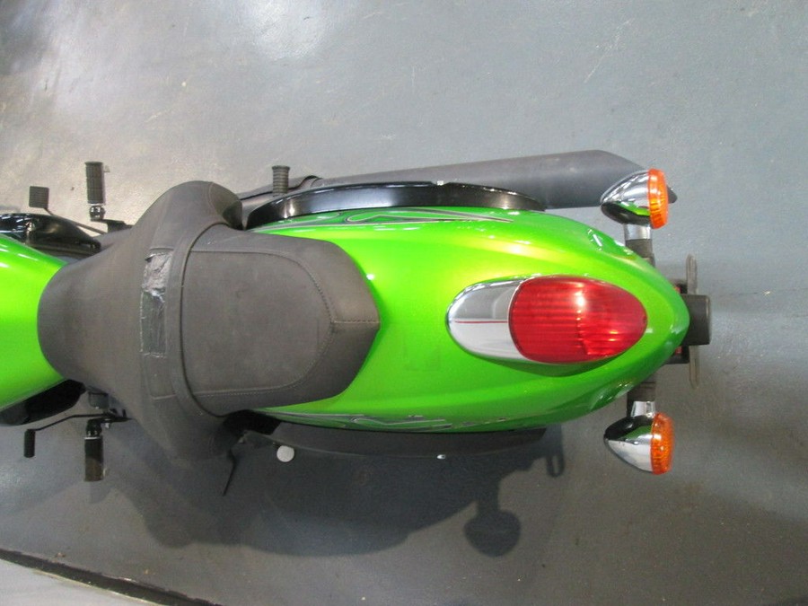 2014 Kawasaki Vulcan® 900 Custom