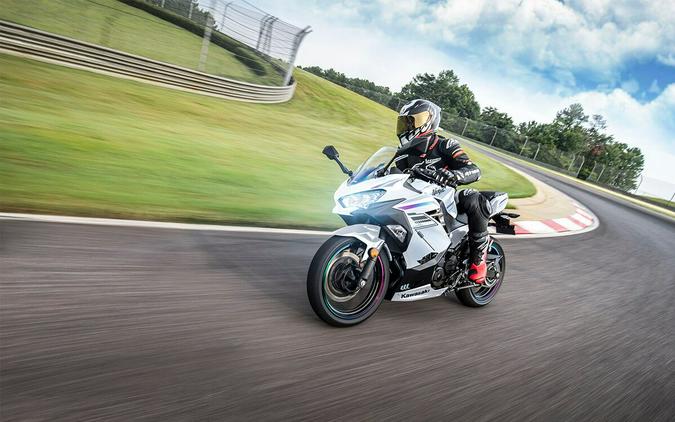 2023 Kawasaki Ninja 400