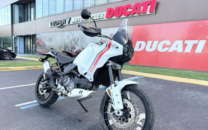 2023 Ducati DesertX Star White Silk