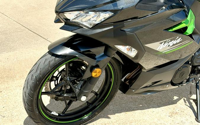 2023 Kawasaki Ninja 400