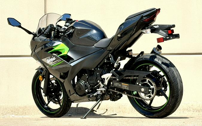 2023 Kawasaki Ninja 400