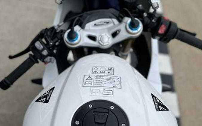 2023 Triumph Speed Triple 1200 RR Crystal White