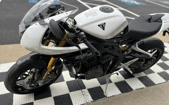 2023 Triumph Speed Triple 1200 RR Crystal White