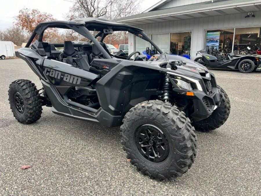 2024 Can-Am® Maverick X3 X ds Turbo RR Triple Black