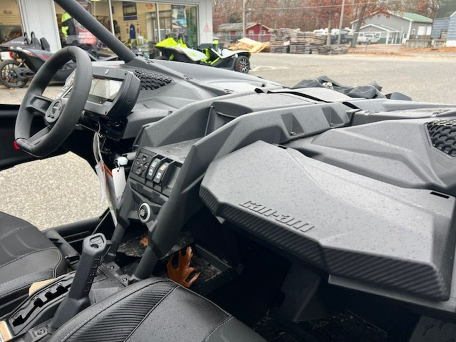 2024 Can-Am® Maverick X3 X ds Turbo RR Triple Black