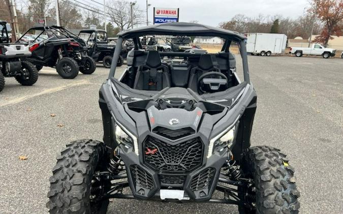 2024 Can-Am® Maverick X3 X ds Turbo RR Triple Black