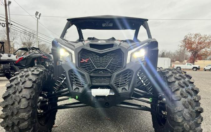 2024 Can-Am® Maverick X3 X ds Turbo RR Triple Black