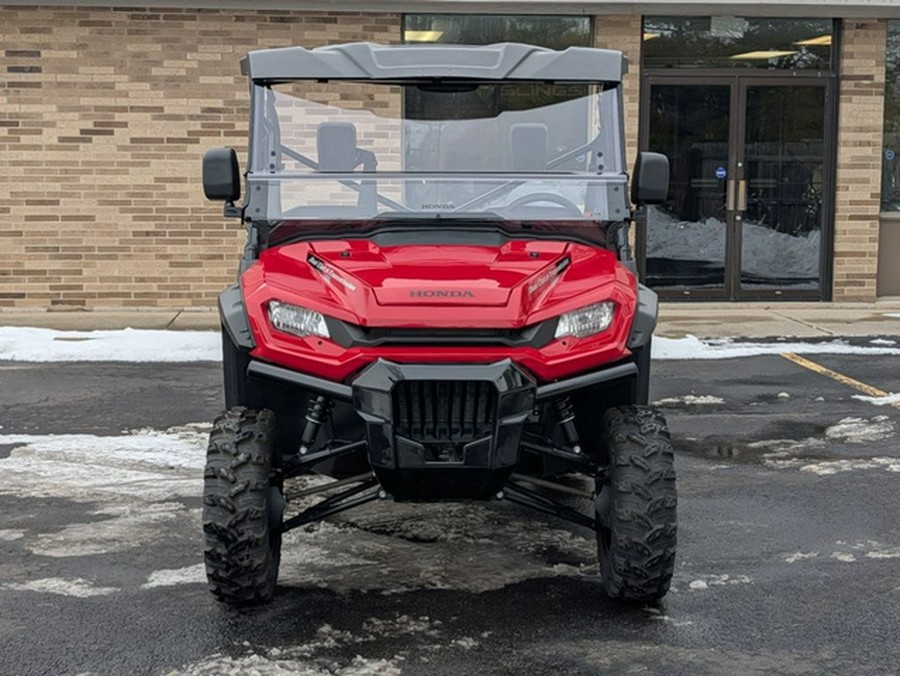 2025 Honda Pioneer 1000 Deluxe