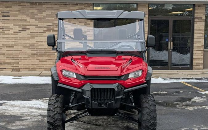 2025 Honda Pioneer 1000 Deluxe