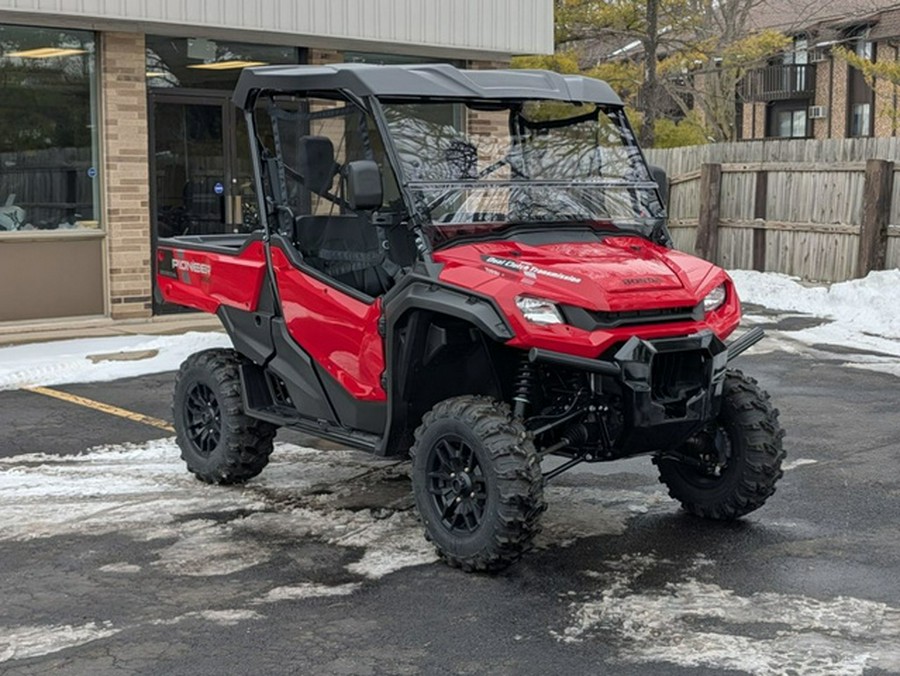 2025 Honda Pioneer 1000 Deluxe