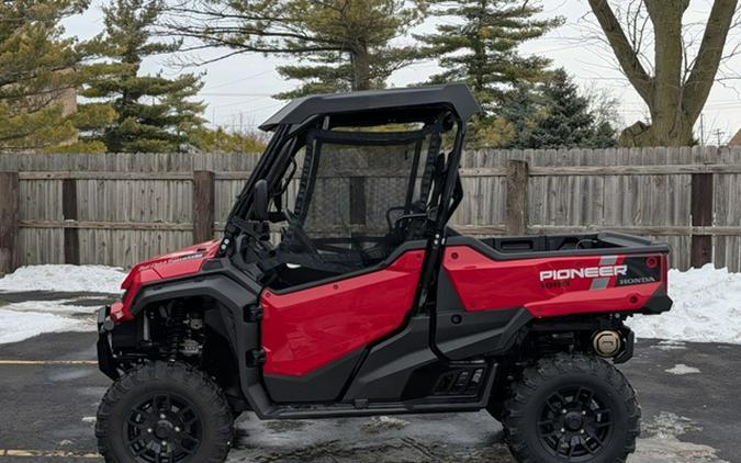 2025 Honda Pioneer 1000 Deluxe