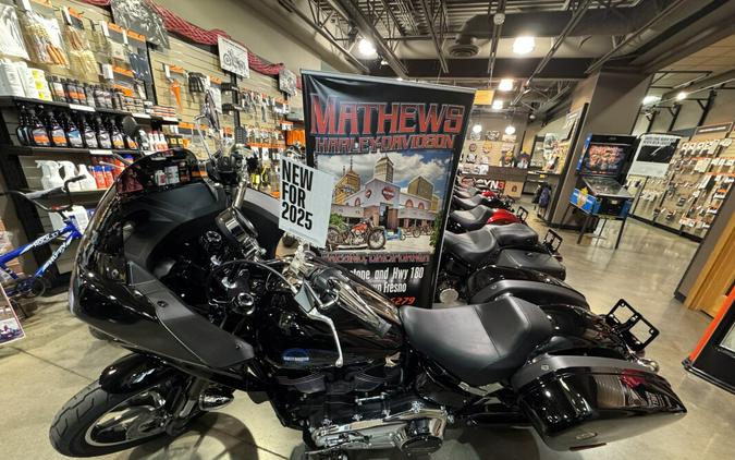 2025 Harley-Davidson® Low Rider® ST Vivid Black