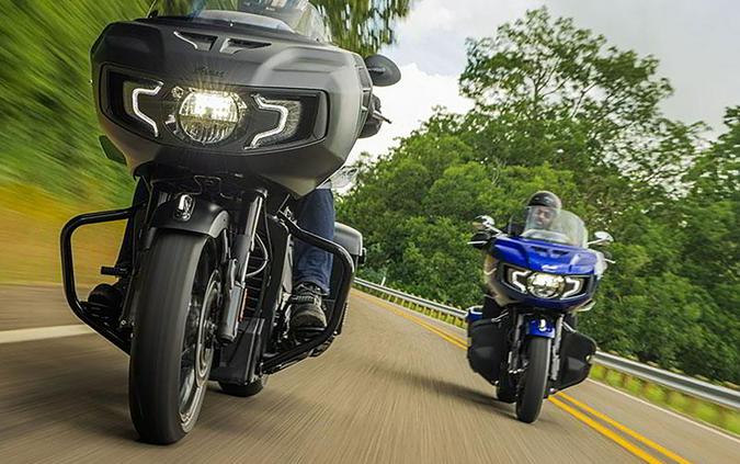 2024 Indian Challenger® Dark Horse®