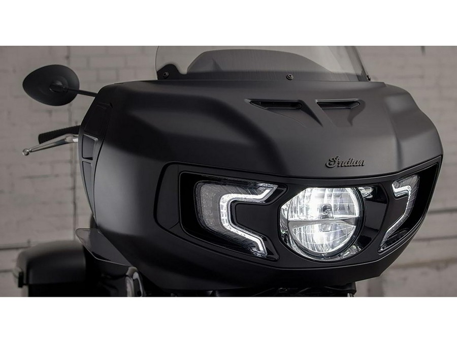 2024 Indian Challenger® Dark Horse®