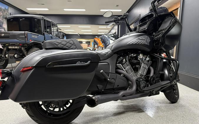 2024 Indian Challenger® Dark Horse®