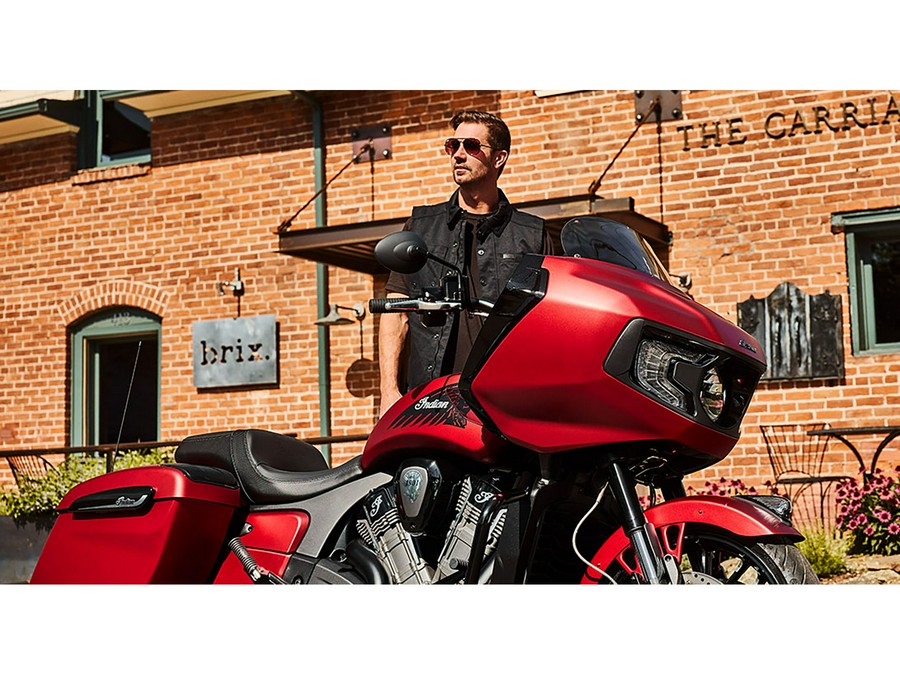 2024 Indian Challenger® Dark Horse®