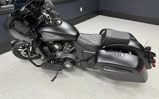 2024 Indian Challenger® Dark Horse®