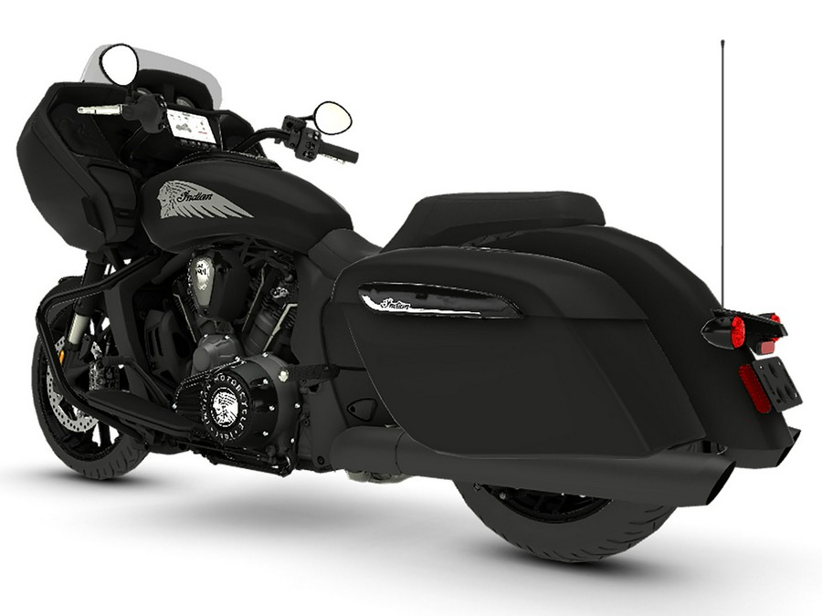 2024 Indian Challenger® Dark Horse®