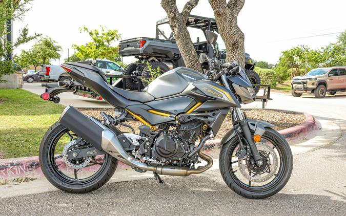 2026 KAWASAKI Z500 ABS