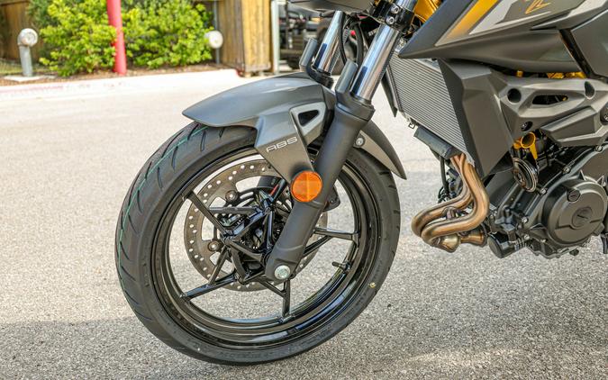 2026 KAWASAKI Z500 ABS