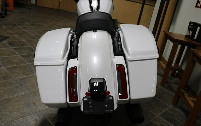 FLHX 2024 Street Glide®