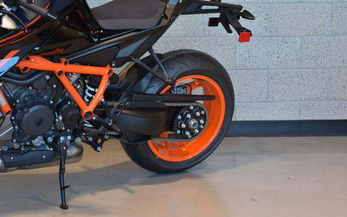 2023 KTM 1290 Super Duke R Evo