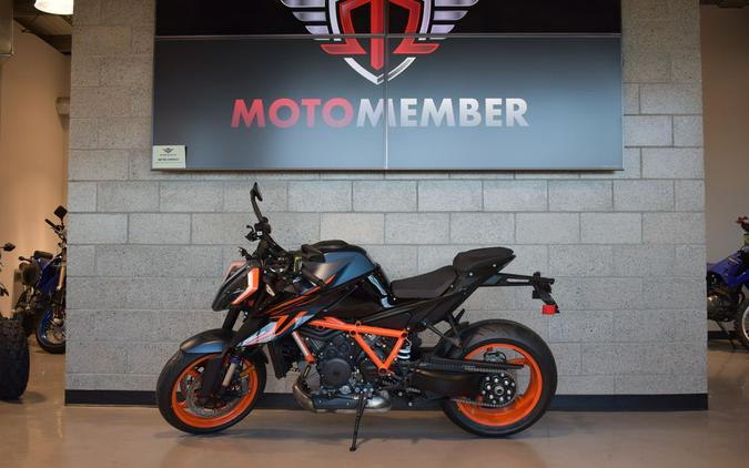 2023 KTM 1290 Super Duke R Evo