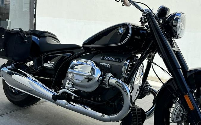 2021 BMW R 18 First Edition